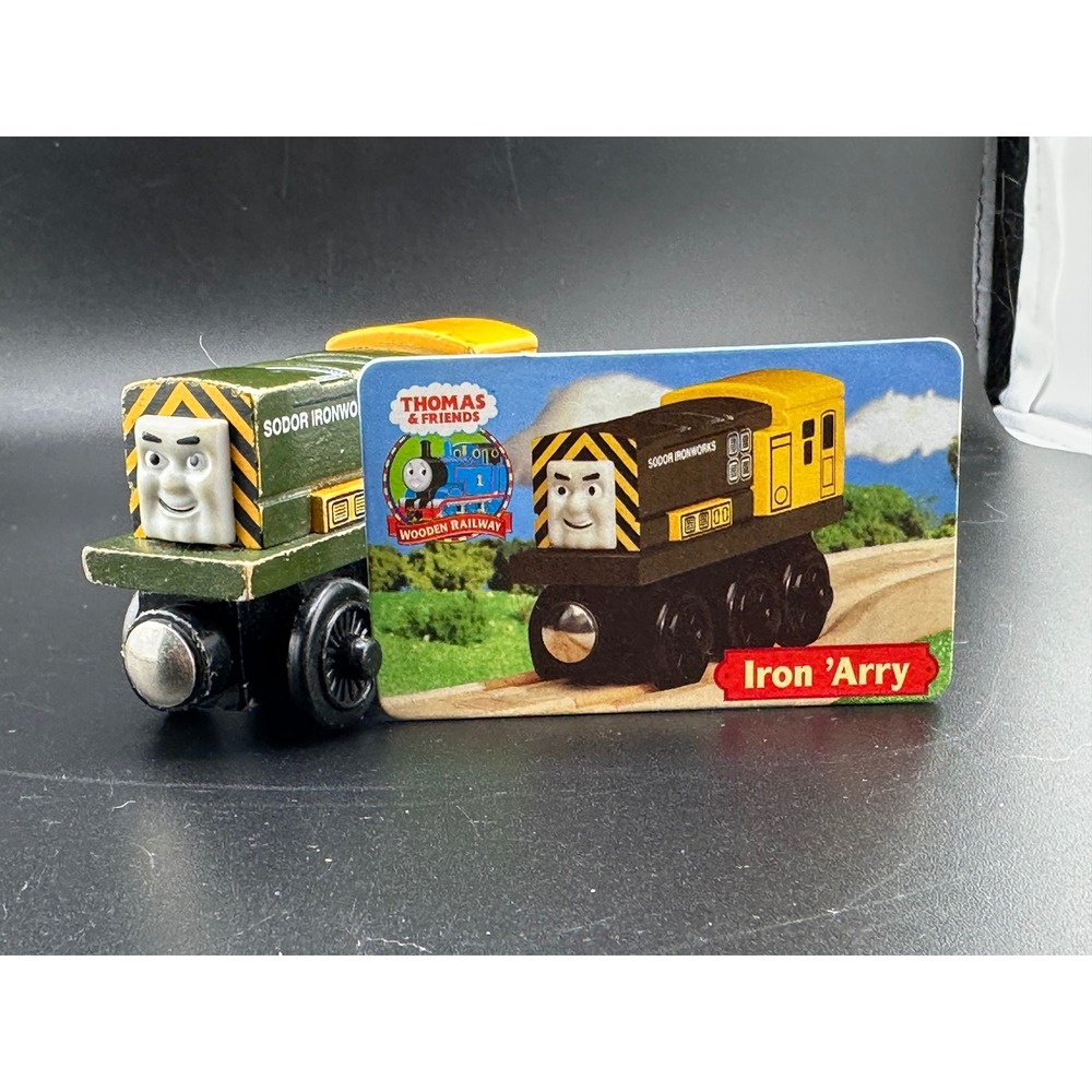 Learning Curve Thomas‎ Wooden Railway Iron 'Arry Diesel Engine 2003 WITH Card